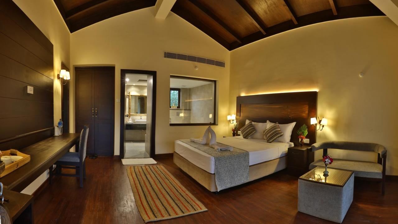 Jungle Villa Resort - Near Chitwan National Park מראה חיצוני תמונה