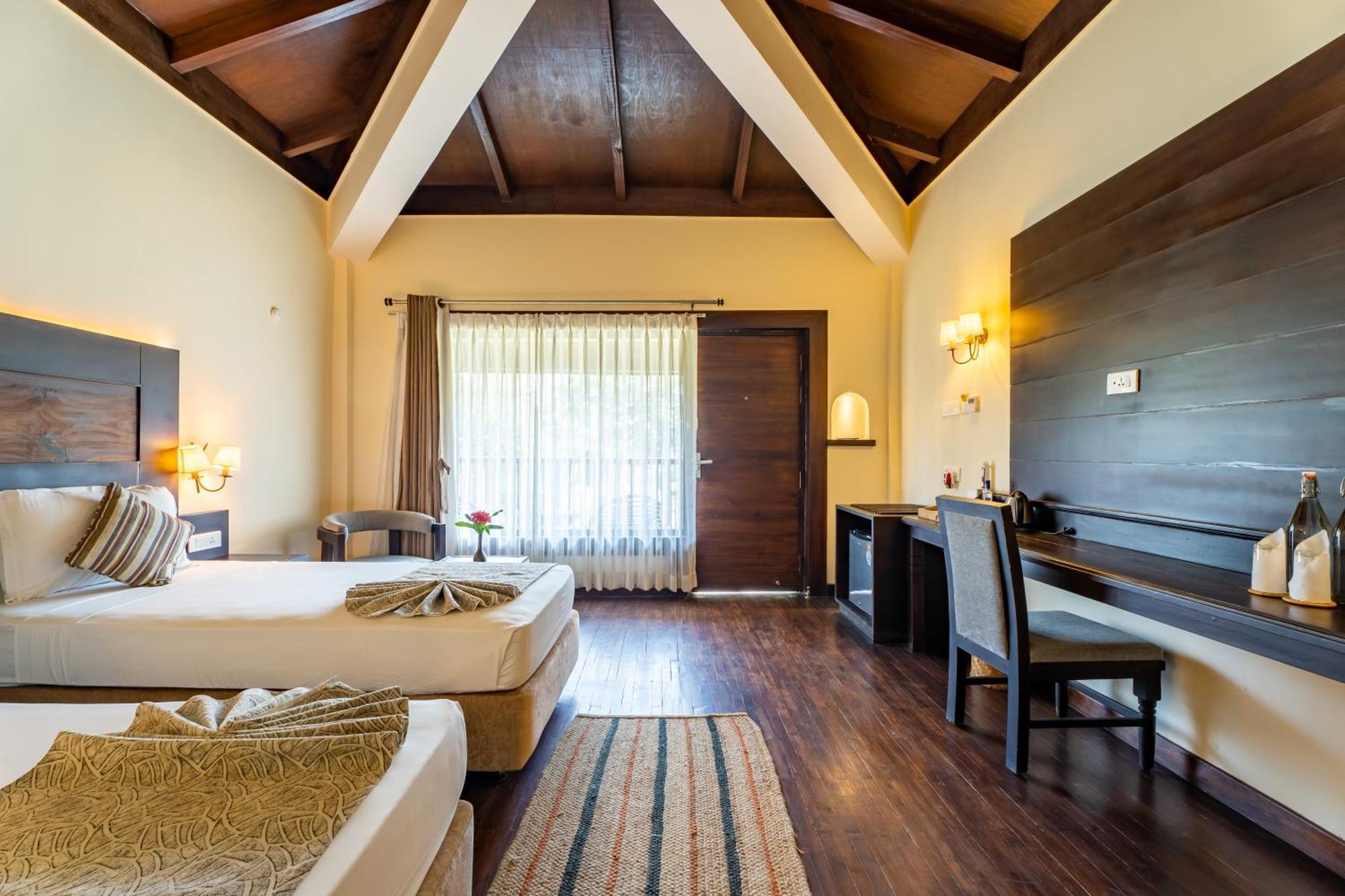 Jungle Villa Resort - Near Chitwan National Park מראה חיצוני תמונה