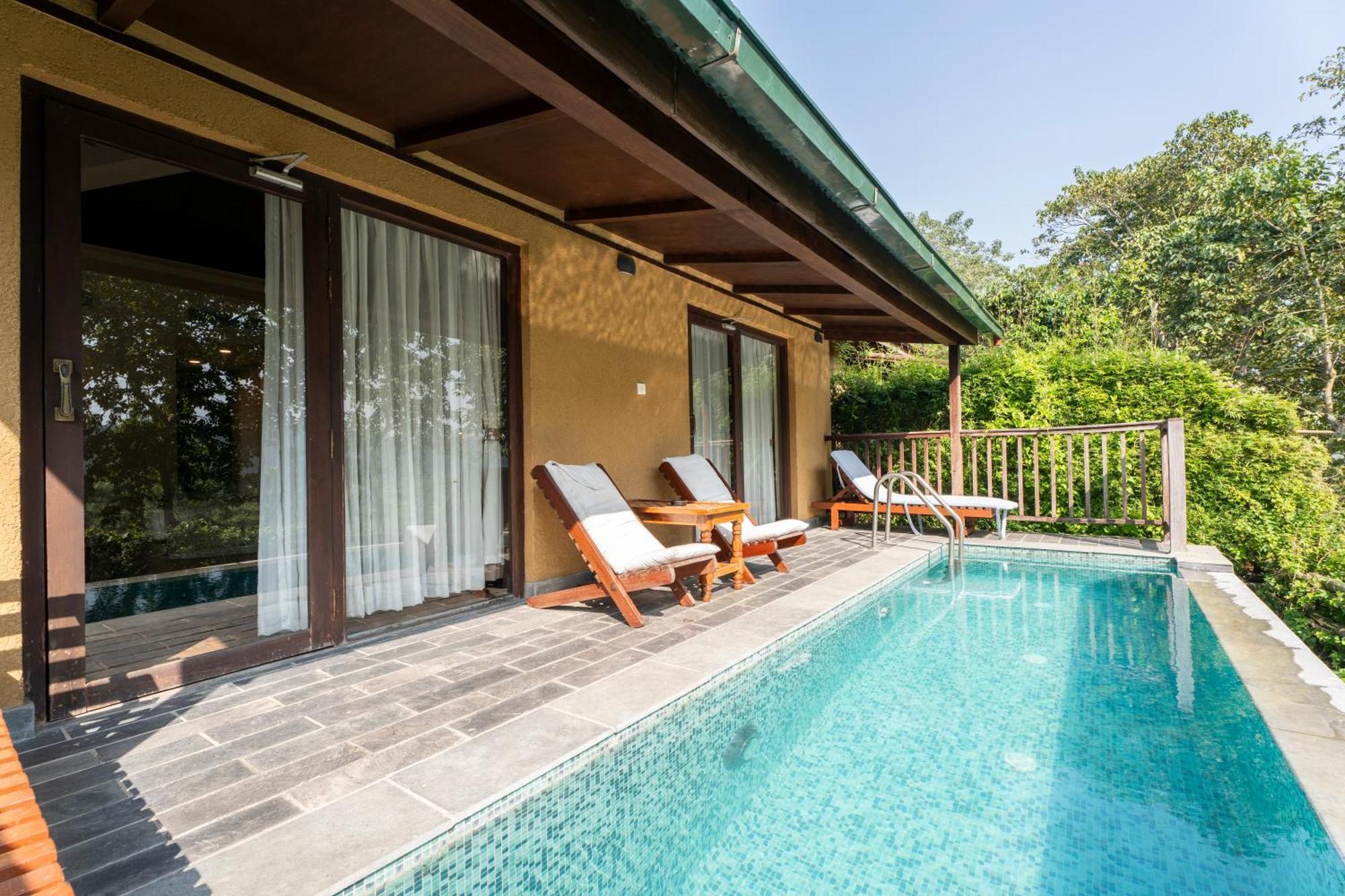Jungle Villa Resort - Near Chitwan National Park מראה חיצוני תמונה